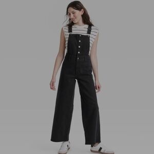 Universal Thread Black Women's Jeans Overalls